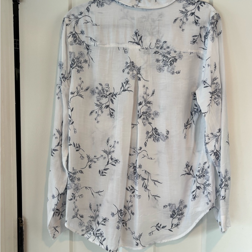 CAbi Wildflower Shirt #6889 - Picture 9 of 10